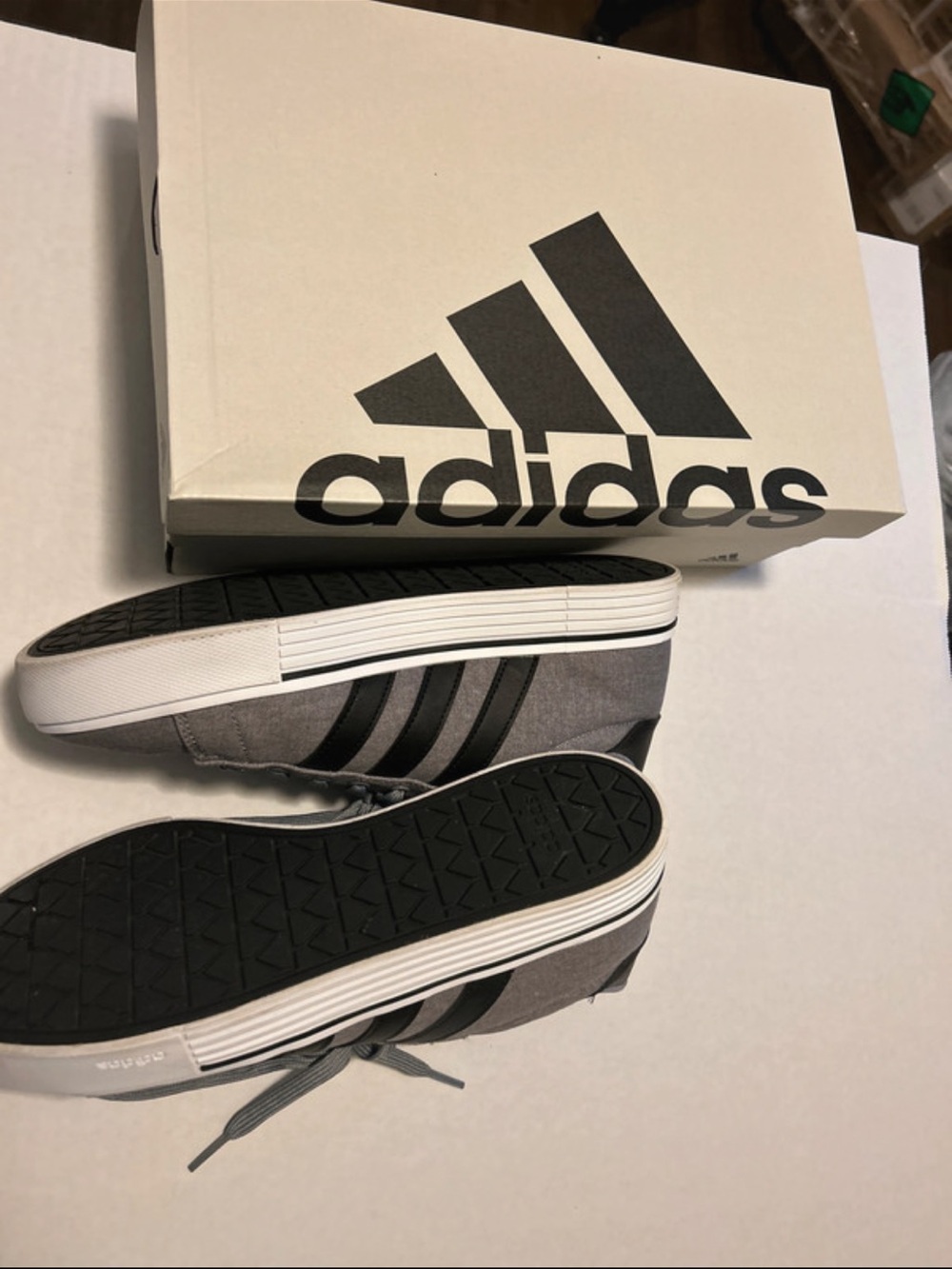 adidas Men’s Gray and Black Low-Top Skate Sneakers